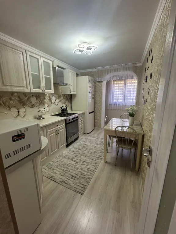 Уютная квартира в центре посёлка рядом с морем