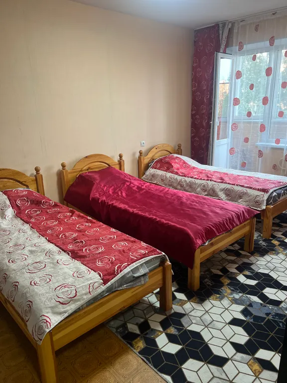 Свежая и уютная квартира в центре Журавликов!!!