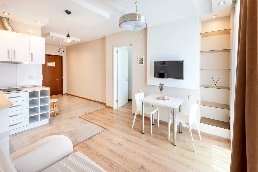 Уютная и светлая квартира с видом на море Volna