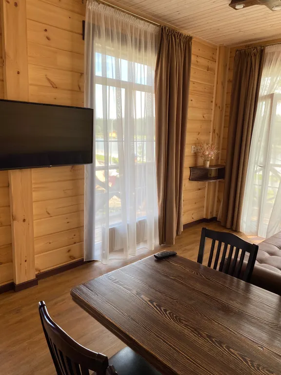 Апартаменты в Family Alley с видом на озеро