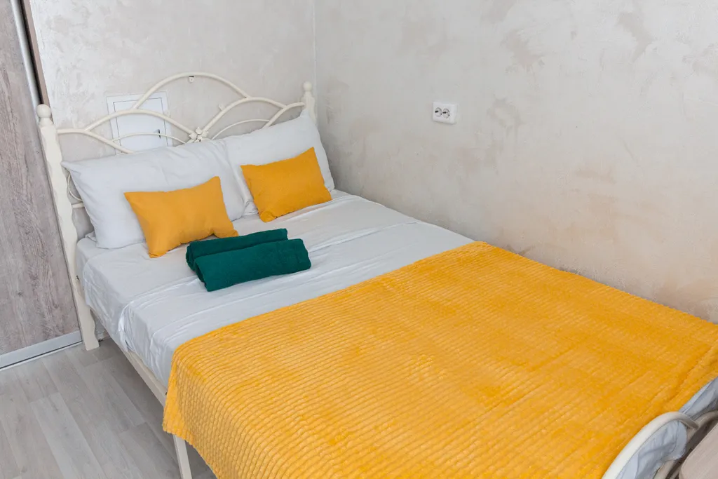 Квартира Просторная однокомнатная квартира для 4 гостей на мысу — Тюмень