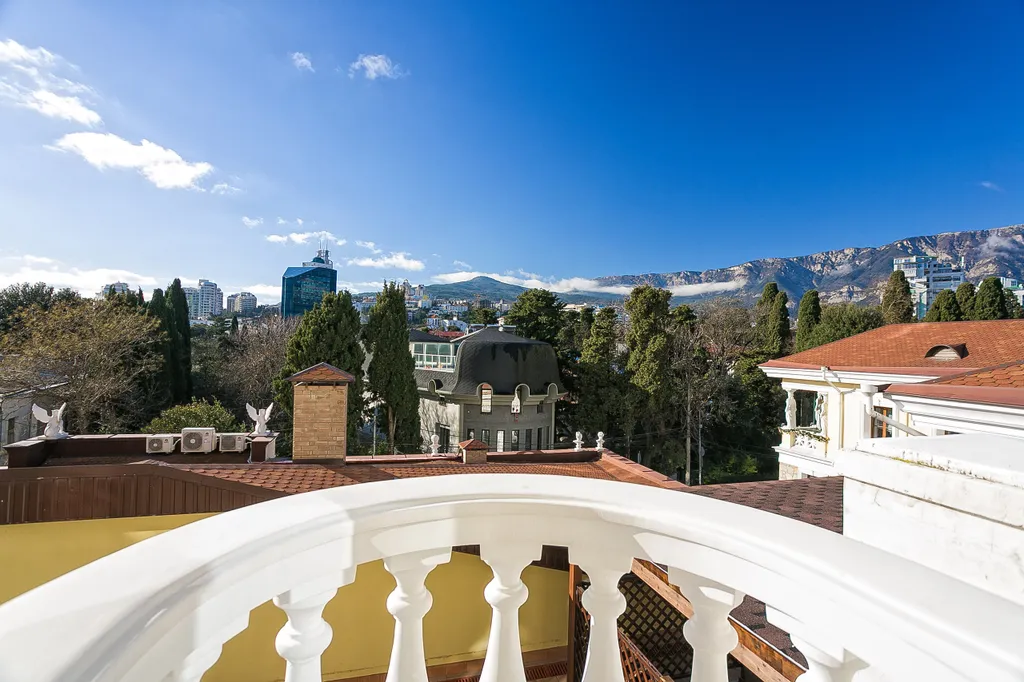 Квартира Двухкомнатные апартаменты премиум с 3 террасами — аренда посуточно в Ялта