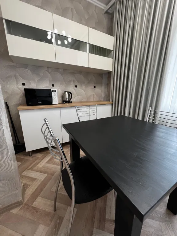 Квартира Квартира Музыкальный театр, площадь Ленина — Омск