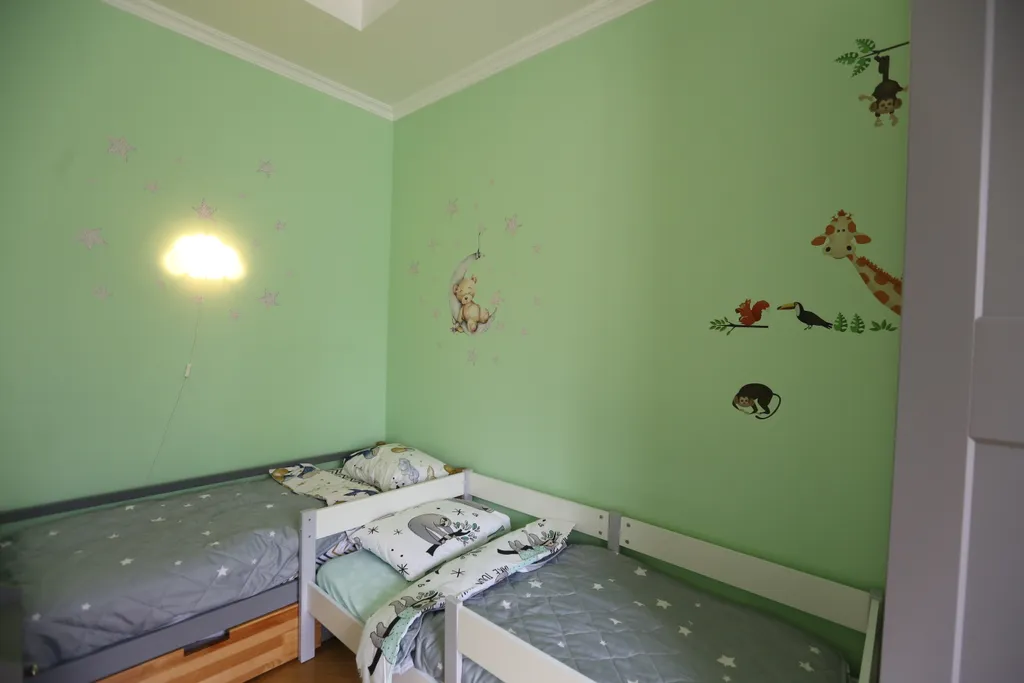 Семейная квартира на набережной