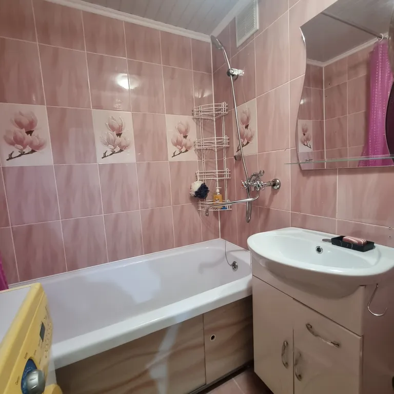 Двухкомнатная уютная квартира