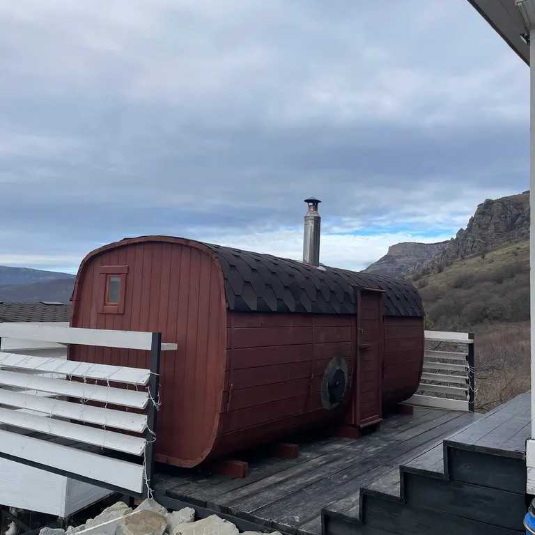 Коттедж Домик в горах Cherrychillvillage — Лучистое