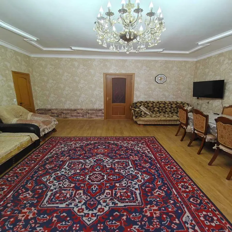 Честный дом неподалеку от моря