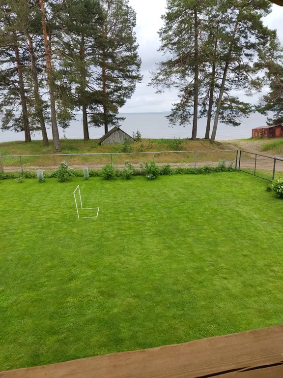 Дом с видом на Онежское озеро