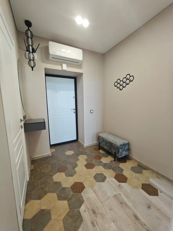 Квартира с дизайнерским ремонтом в шаговой доступности от моря