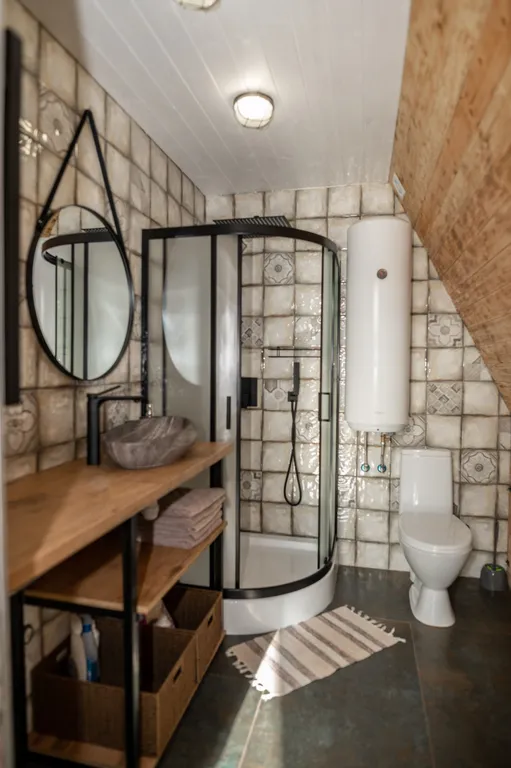 Дом с чаном