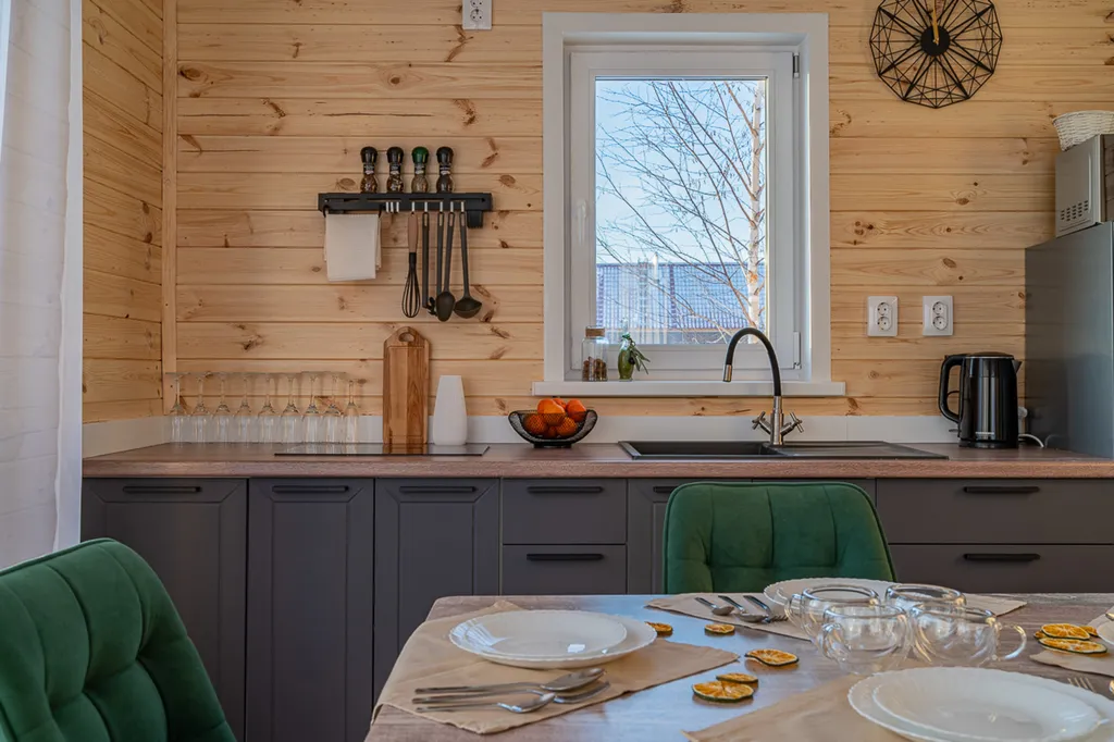 Просторный гостевой хороший дом с горячим банным чаном и баней