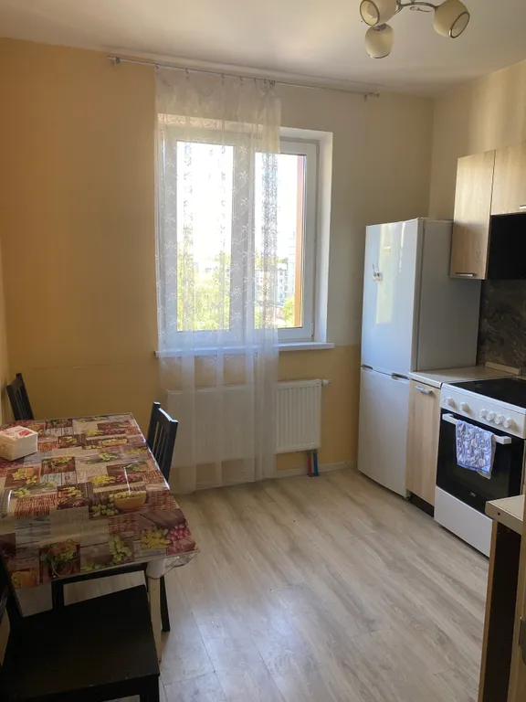 Уютная просторная двушка в новостройке с витражным большим балконом