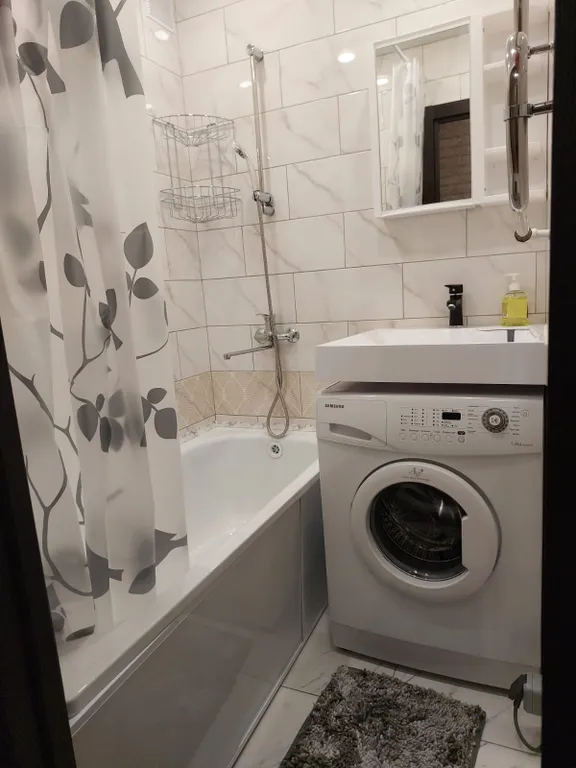 Квартира 2-комнатная Квартира — Волхов