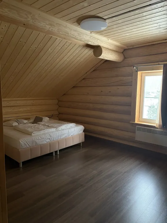 4-комнатный Дом