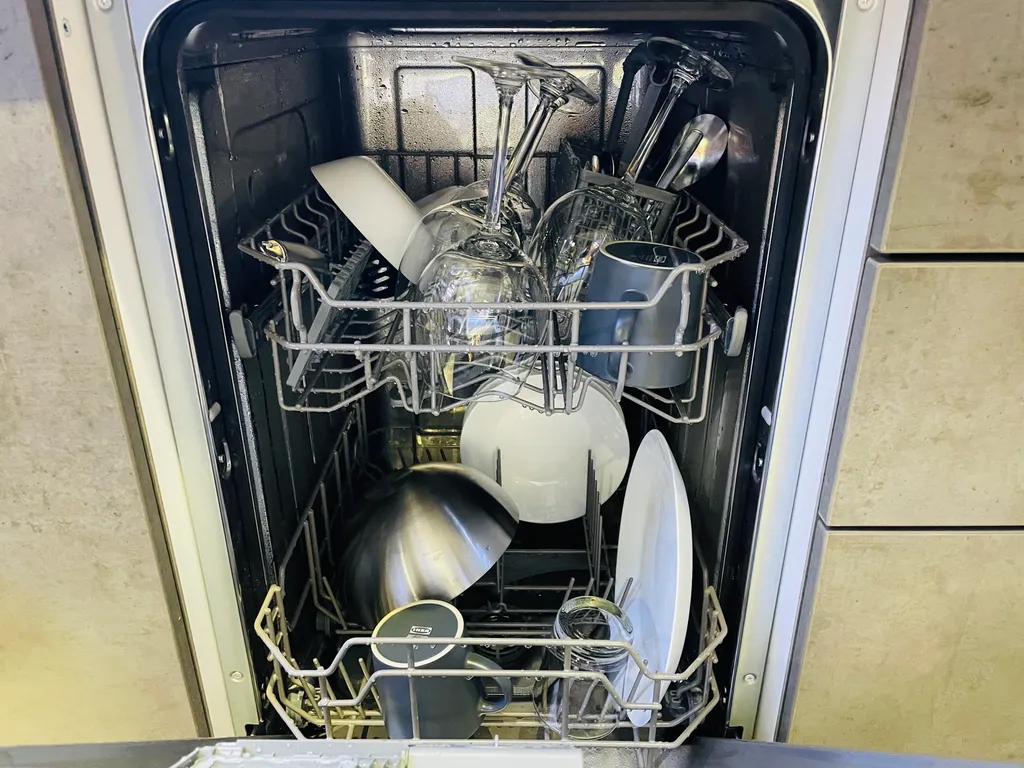 Студия в центре с видом на реку Великую