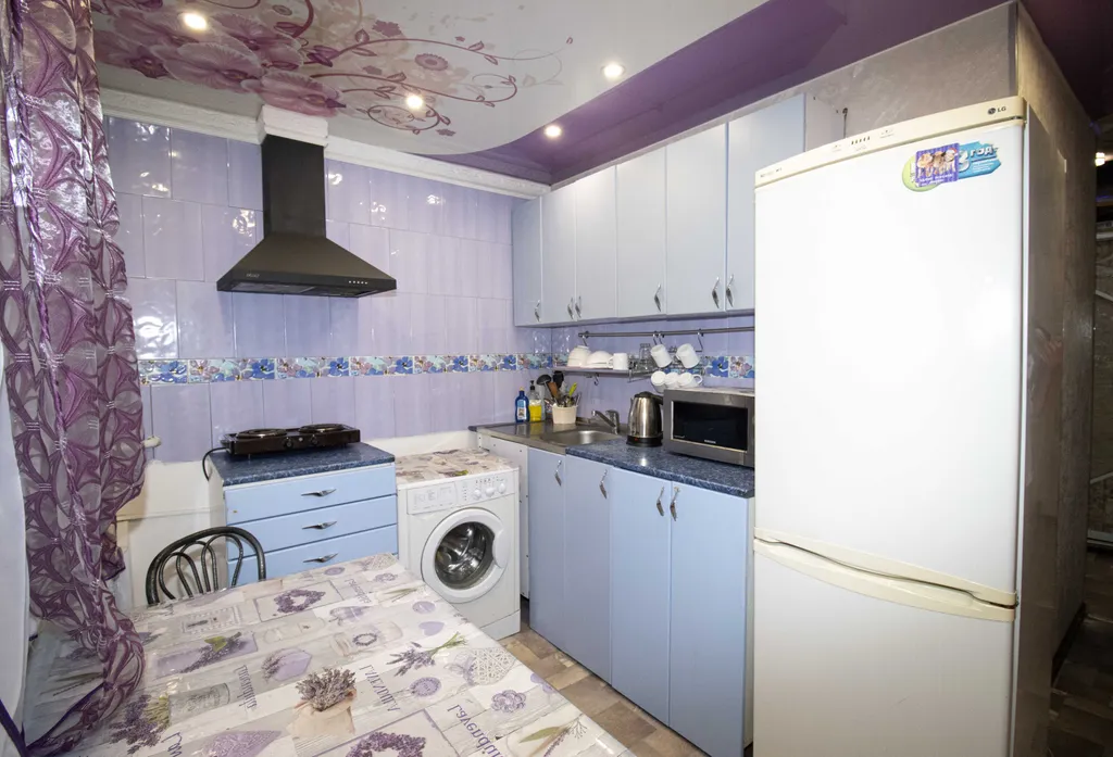 Трёхкомнатная квартира в районе горпарка и ФОК