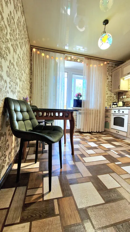 Уютная квартира с видом на монастырь