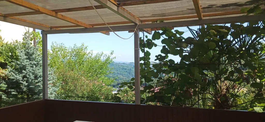 Дом Романтик с видом на горы и море