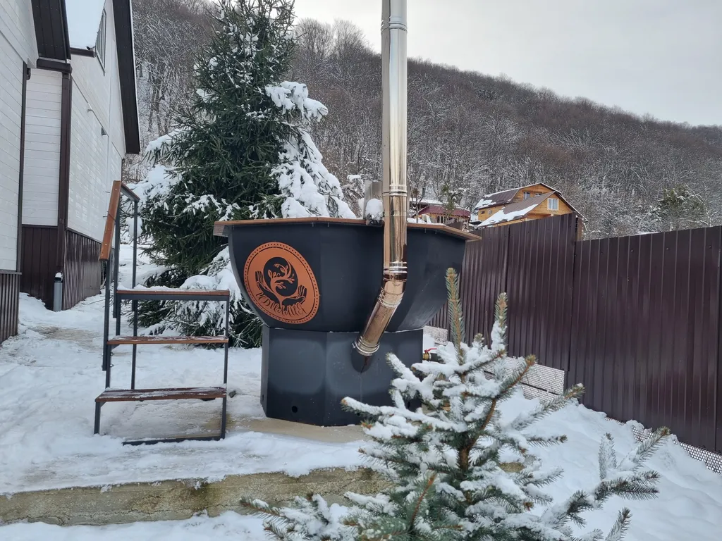 Семейный коттедж с сибирским чаном