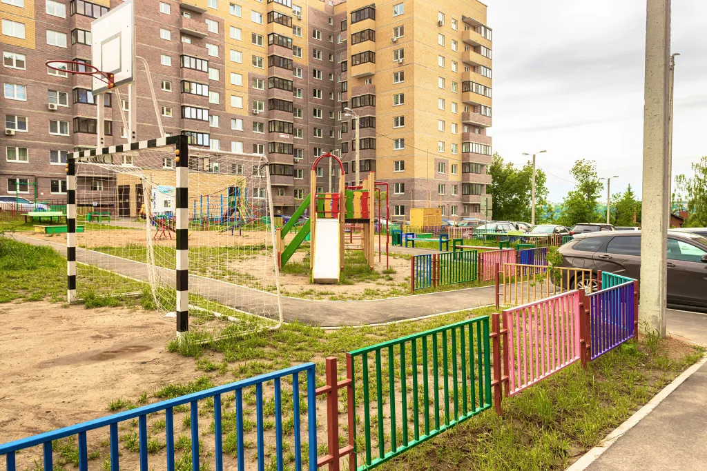 Сканди-шик с сауной и панорамным видом в центре