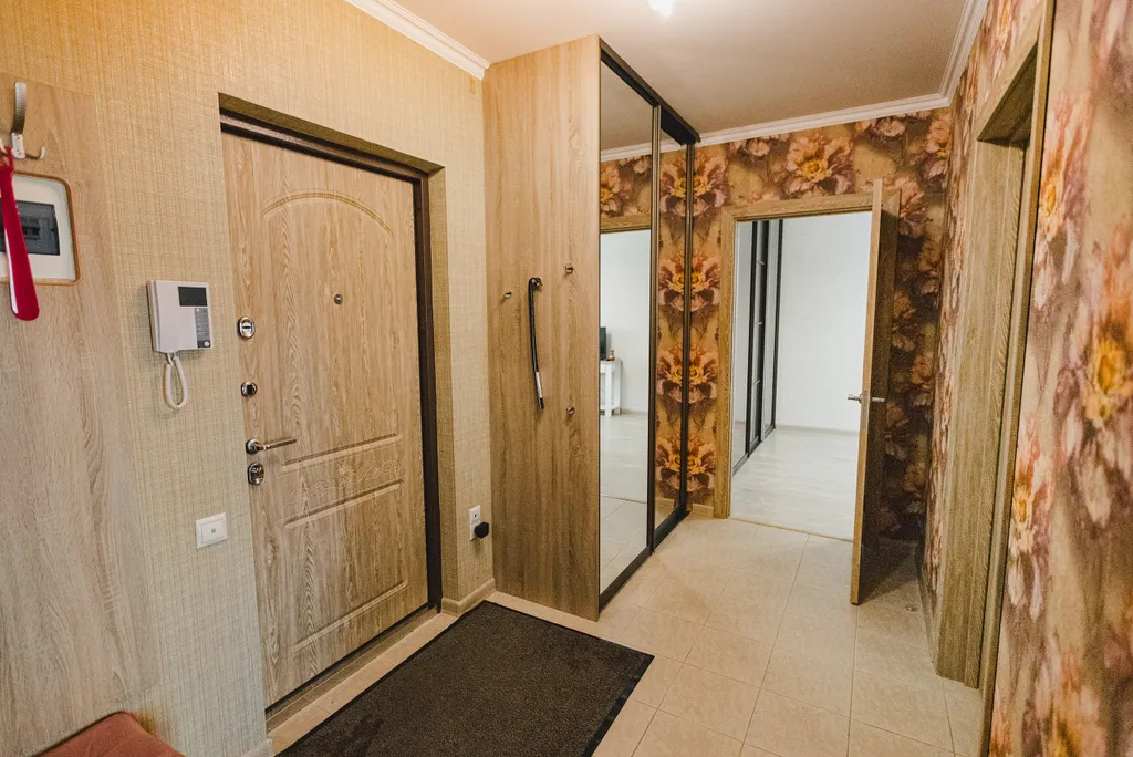 Двухкомнатная квартира в центре с видом на город Аленький цветочек