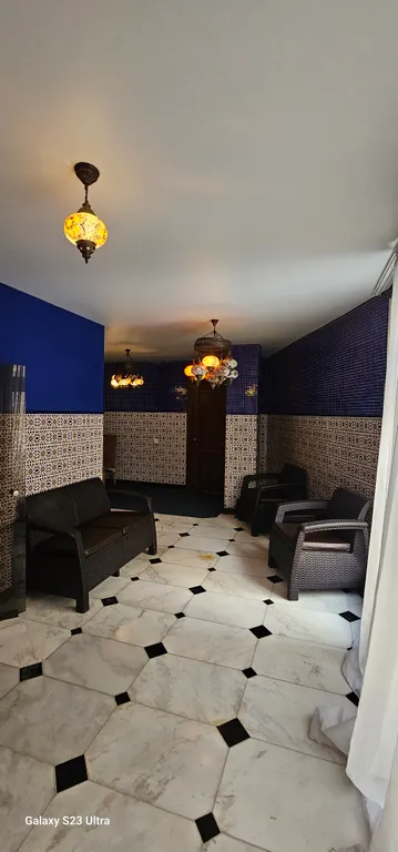 7-комнатный Дом