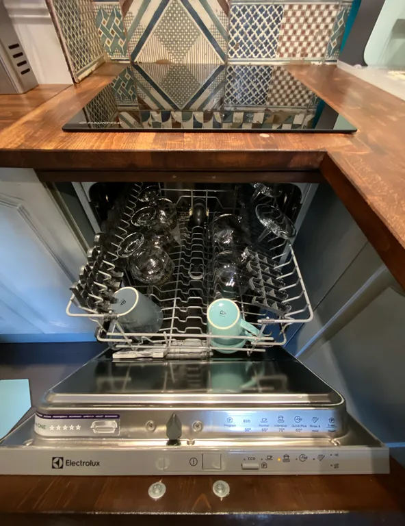 Дизайнерская квартира на этаж с парковкой