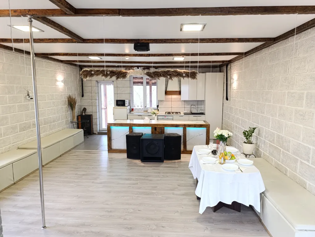 Уютный дом с баней рядом с заливом, карьером, голубыми озерами и сосновым лесом