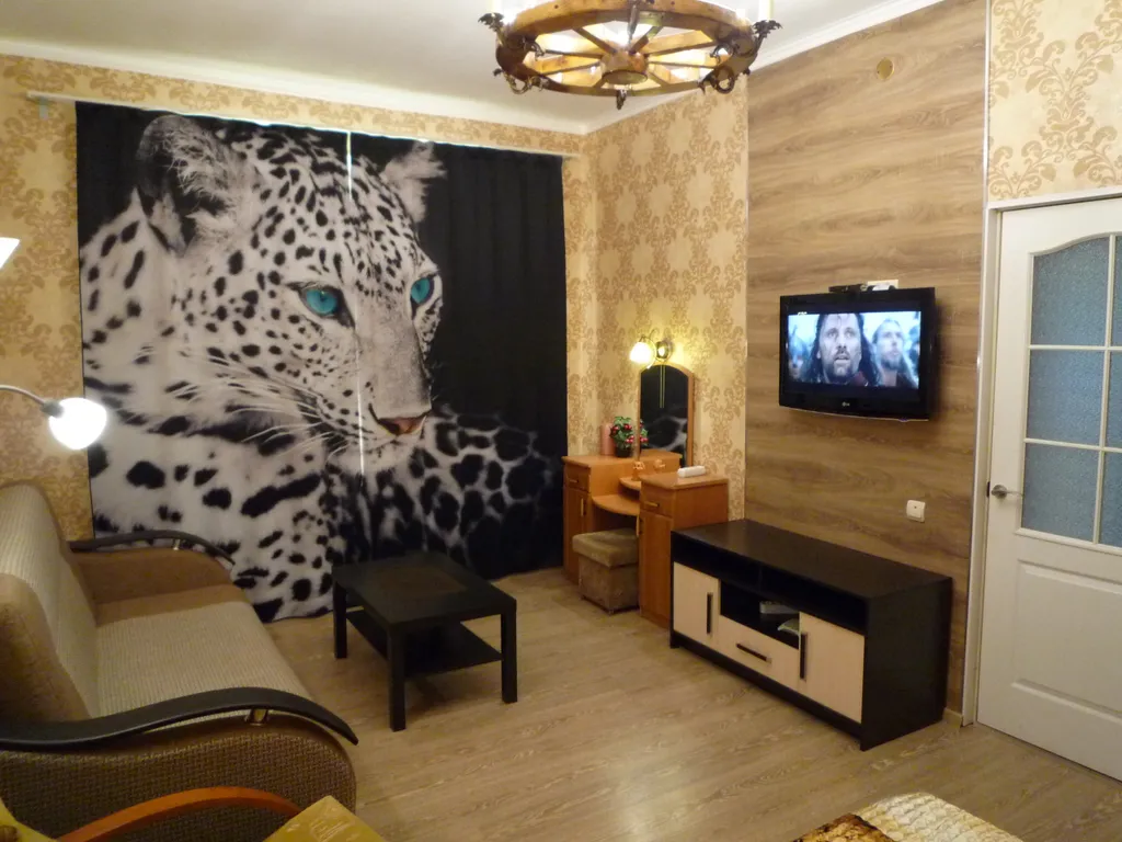 Уютная квартира в центре с видом на университет