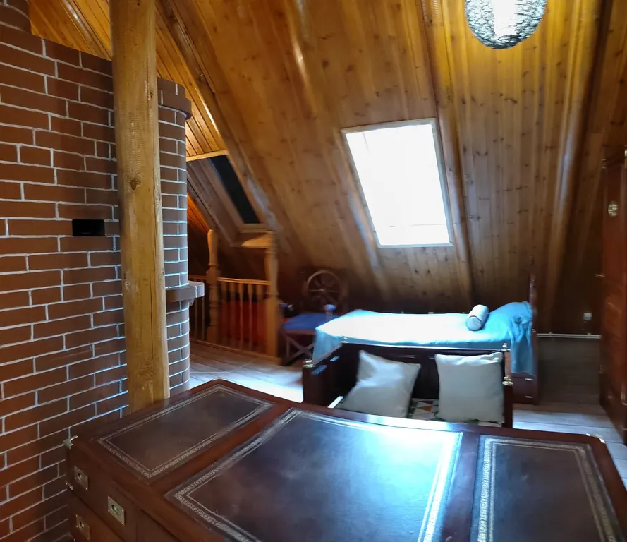 Коттедж Дом для отдыха рядом с рекой Луга — Луга