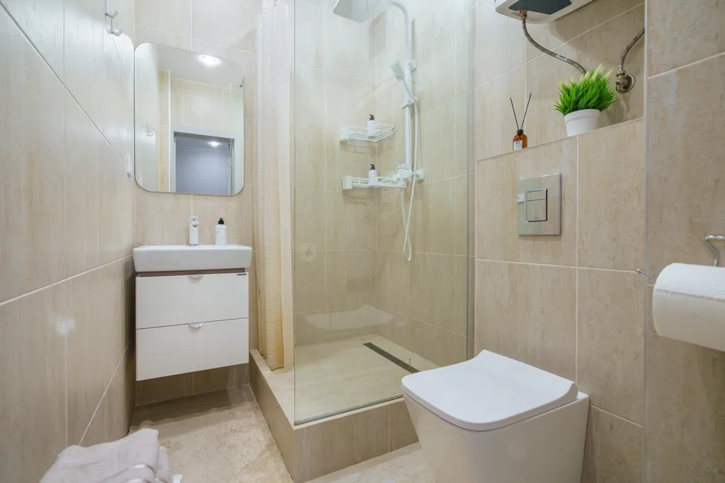 Современная квартира в центре, рядом с Новособорной площадью