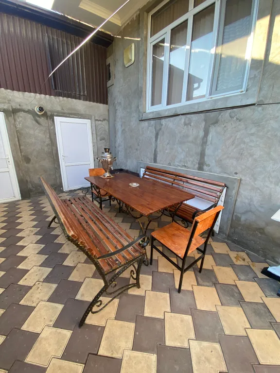 Уютный дом в центре