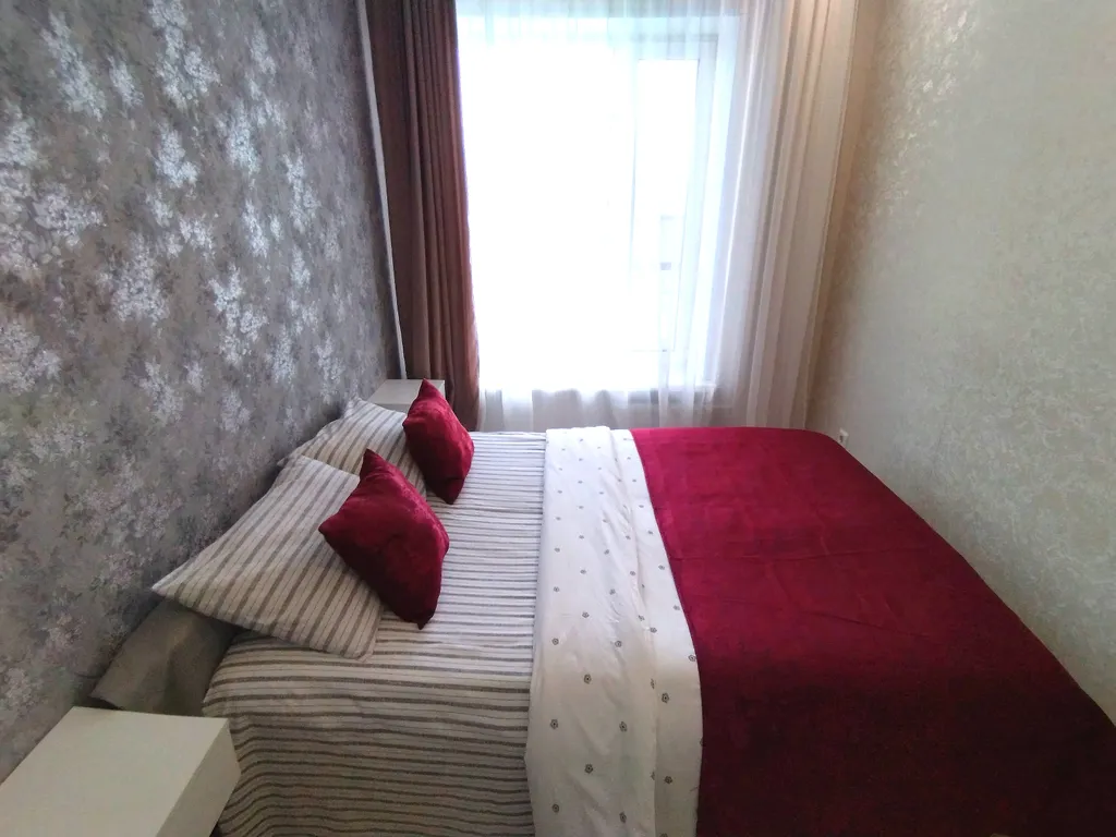 Квартира Двухкомнатная квартира с видом на город в 7 минутах езды от Кремля — Великий Новгород