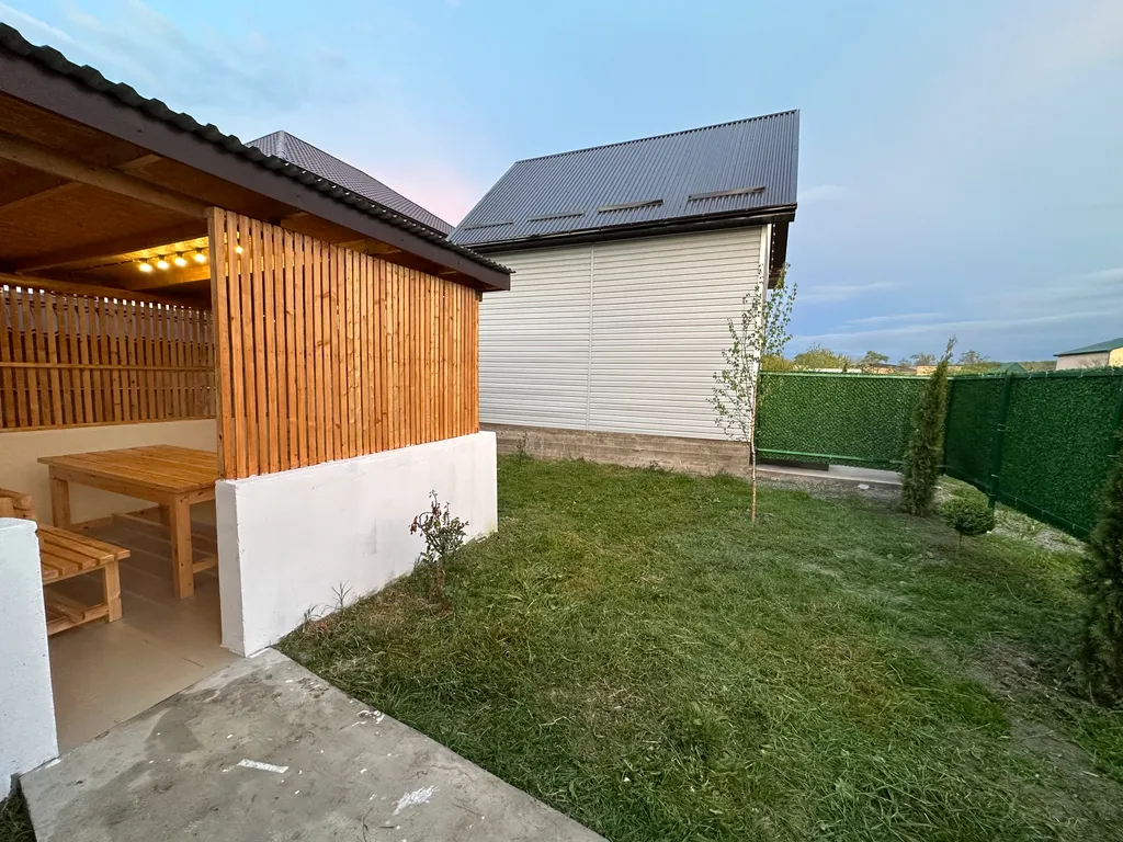 Домик у моря