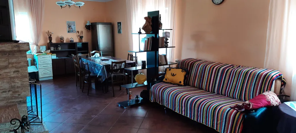 4-комнатный Дом