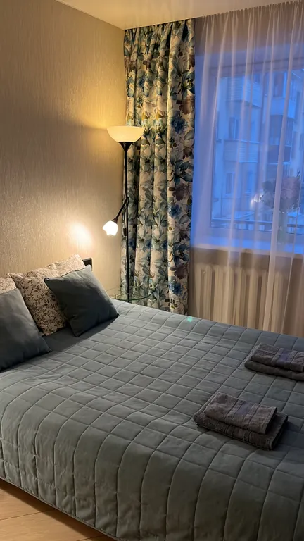 Для доброго гостя и ворота настежь