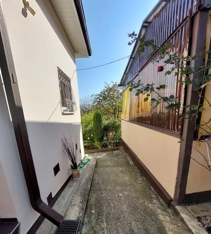 Коттедж Комфортный дом с беседкой — Кисловодск