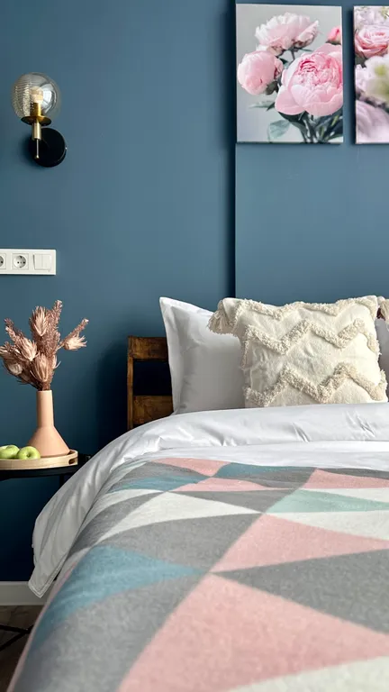 Студия Bayhouse в 200 метрах от метро Б. Момышулы для 2х гостей