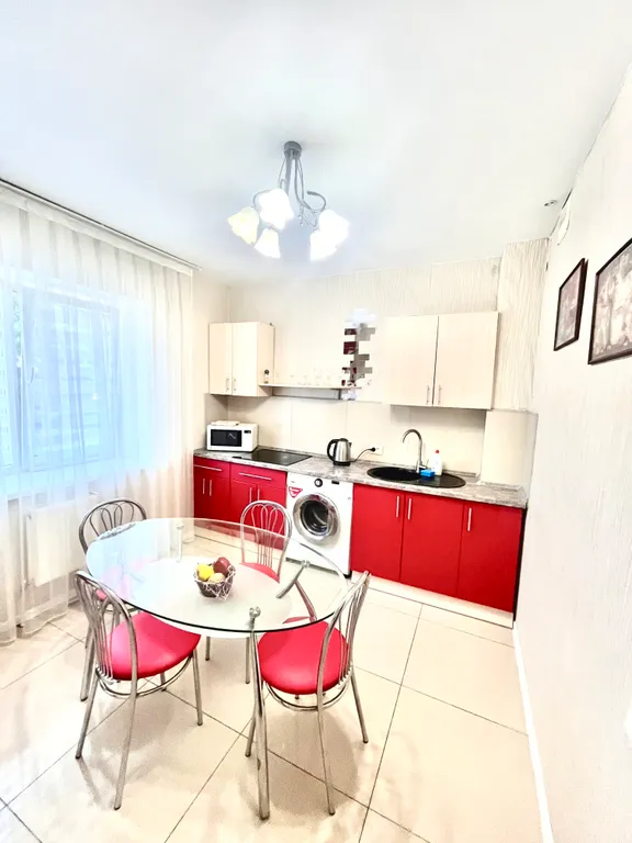 Трехкомнатная квартира в центре