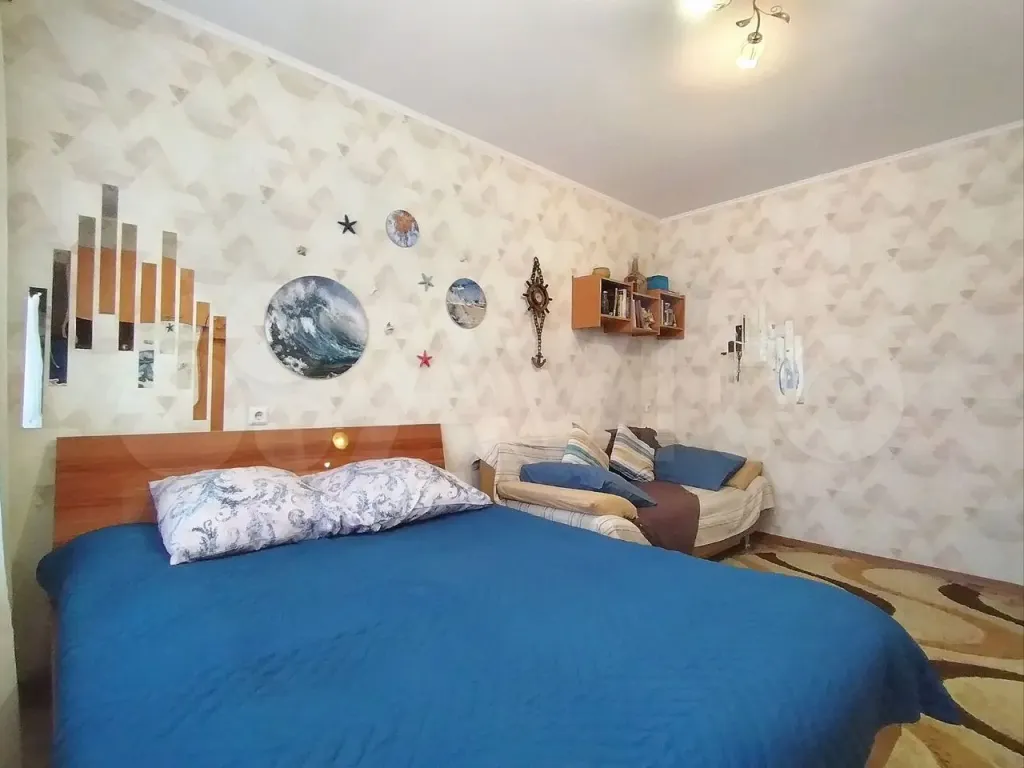 Уютная однокомнатная квартира, рядом тц, остановка