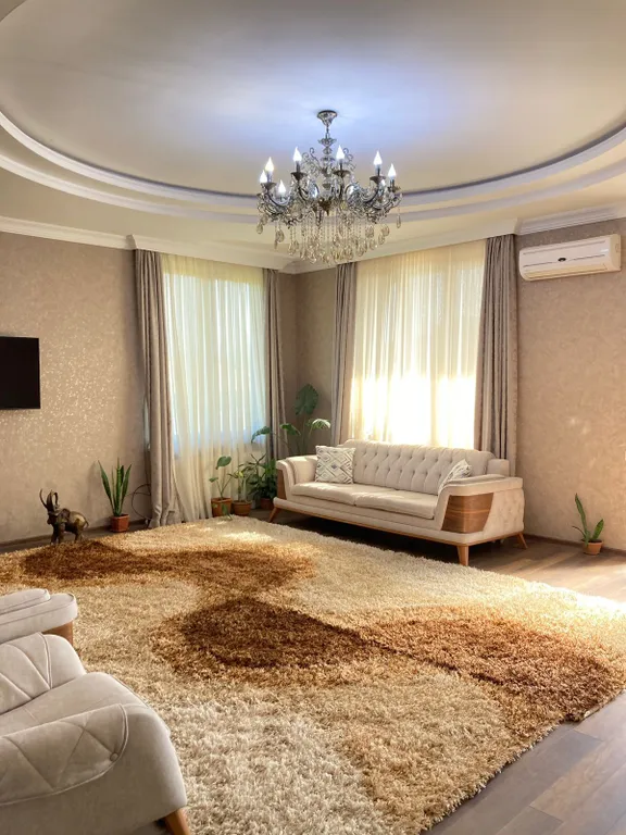 Riverside Cottage R104