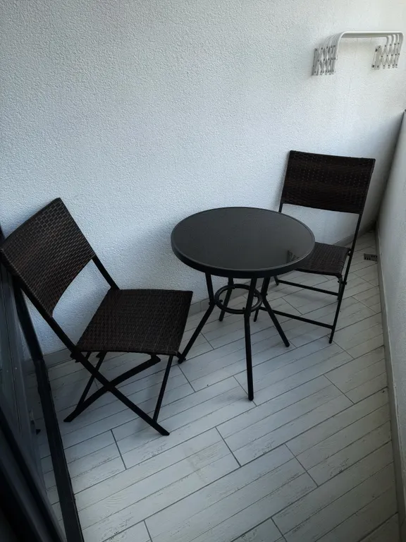 Апартаменты в 3 минутах до моря с видом на море и горы