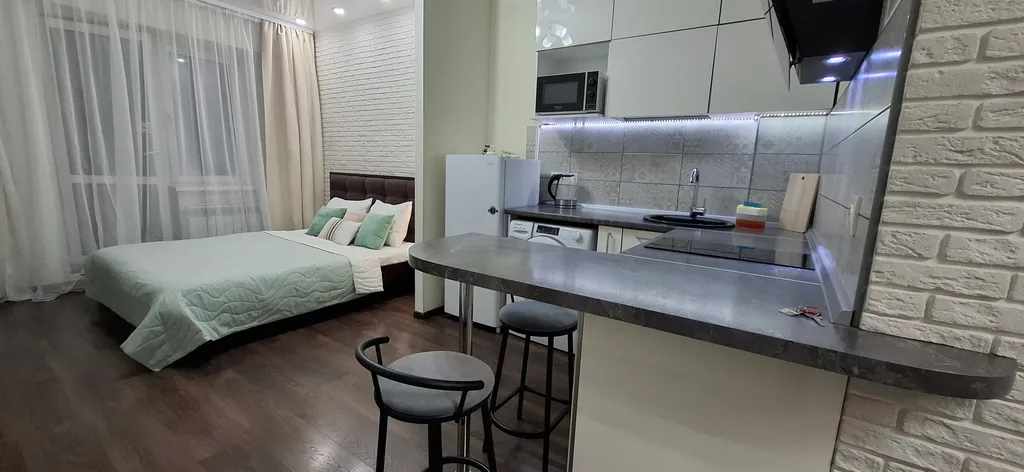 Студия с видом на Ангару