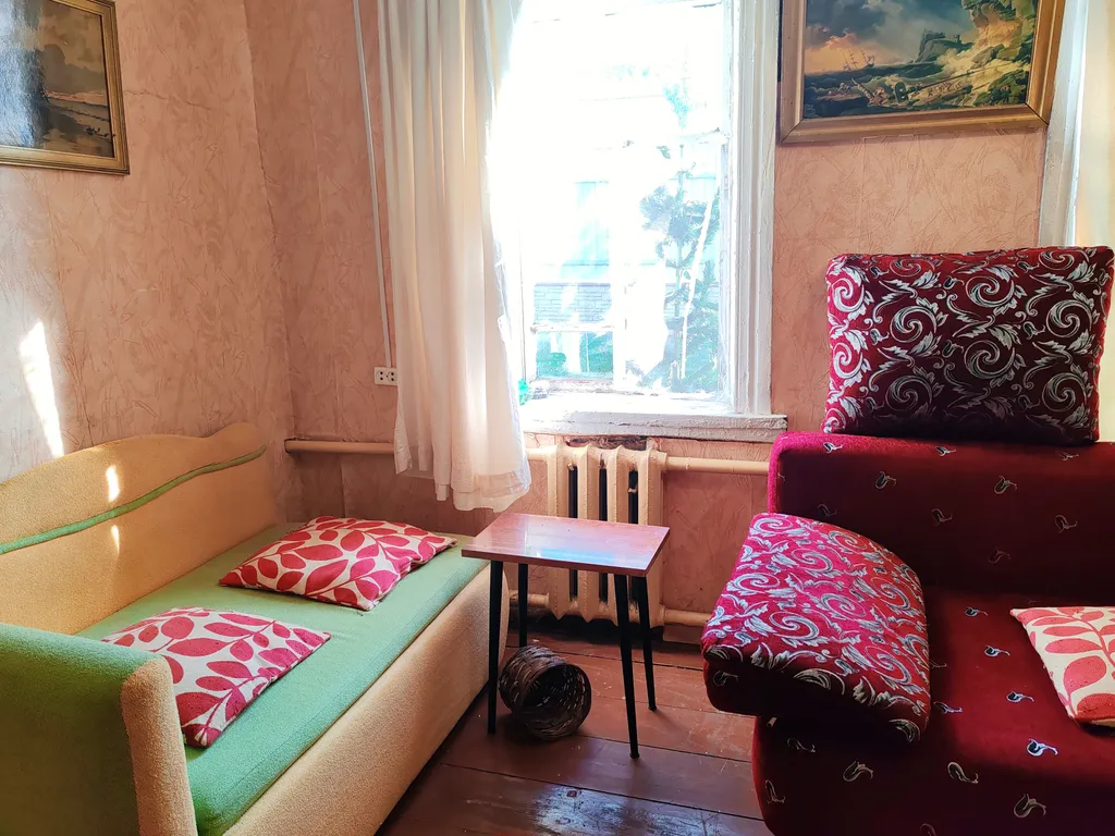 Уютный домик в тихом месте, рядом с рекой и озером