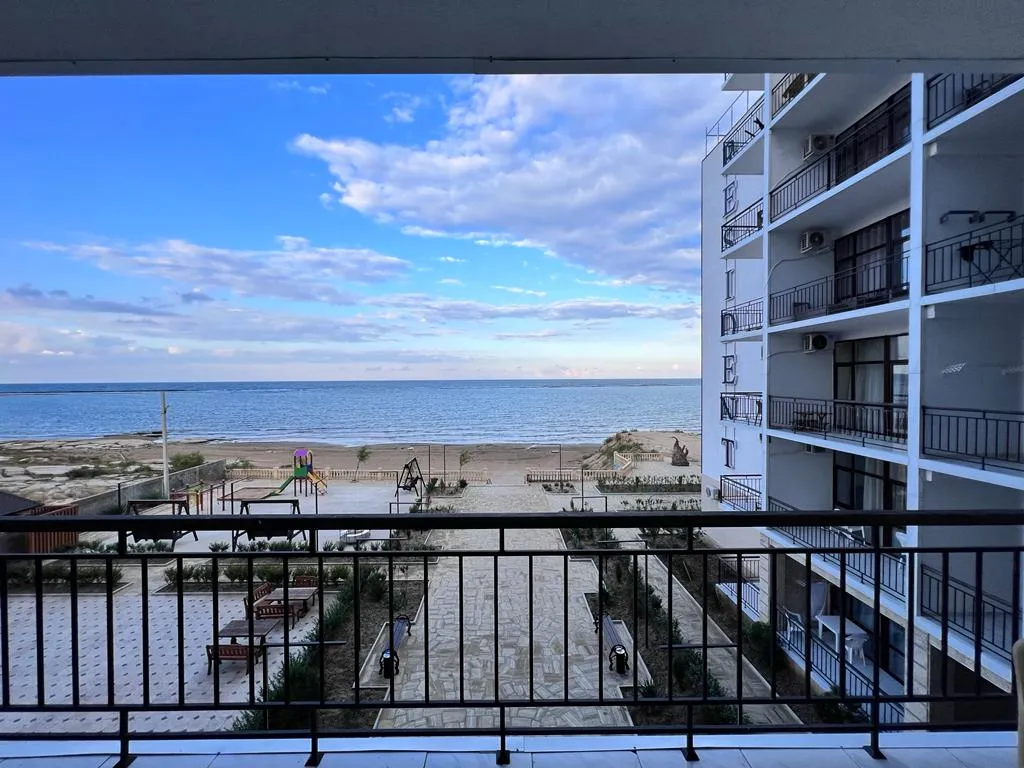 Шикарная квартира с видом на море