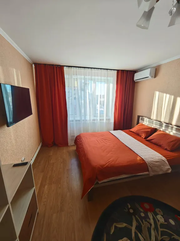 Квартира в спальном зеленом районе города