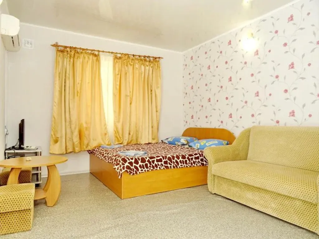 Квартира Комната — аренда посуточно в Приветное