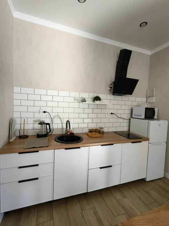 Коттедж уютный дом с подогреваемым бассейном