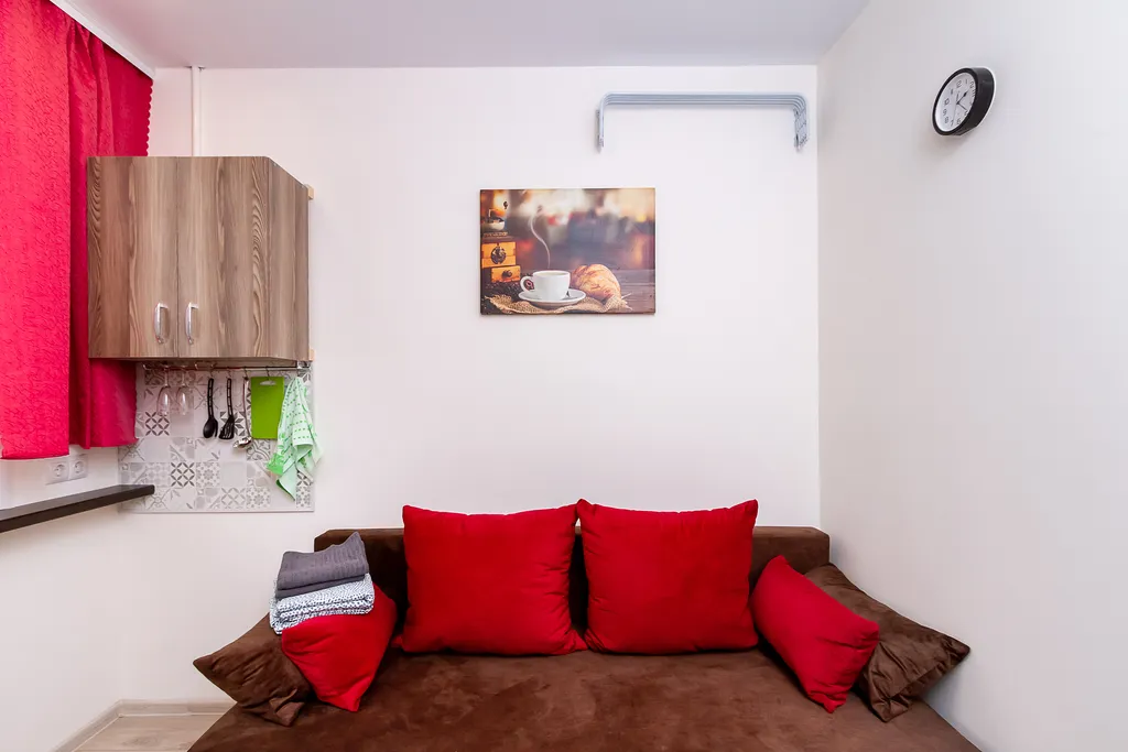 Студия рядом с метро Площади Маркса