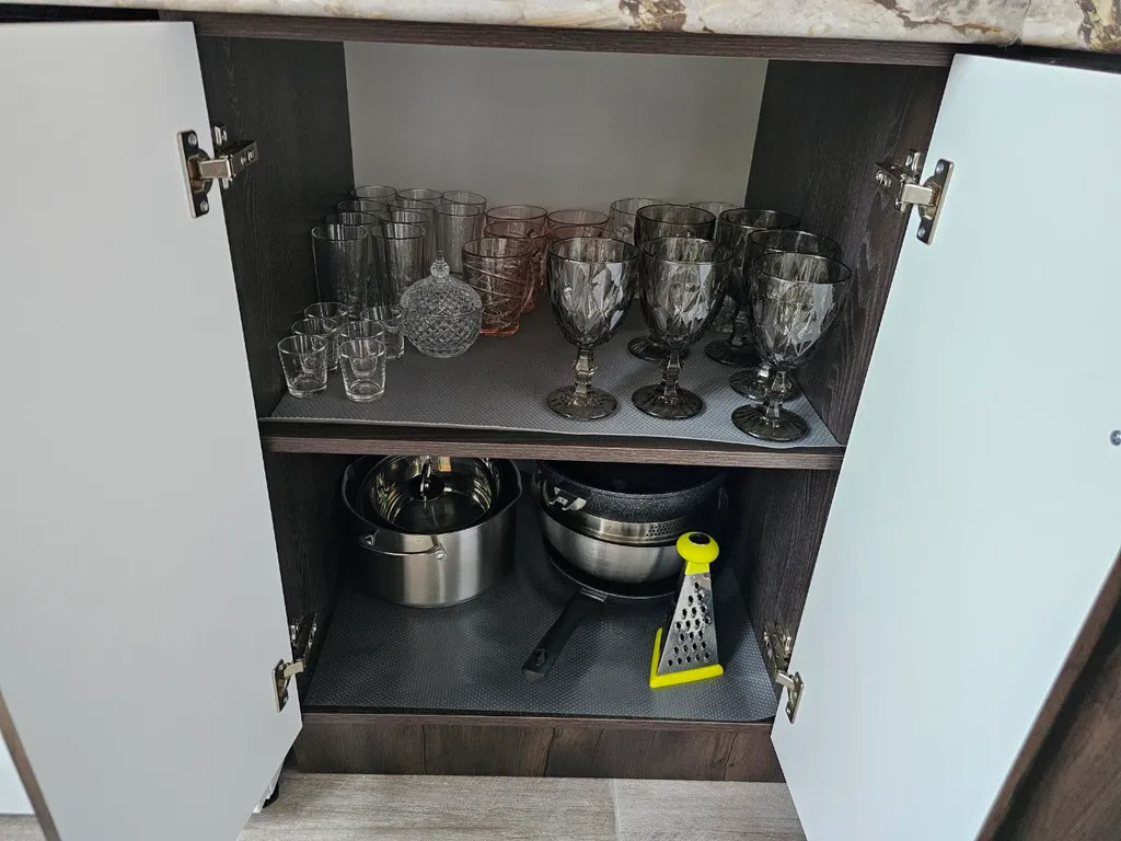 Шестиместный коттедж с изолированным участком 10 соток №2